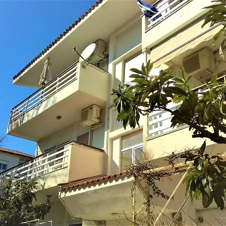 Appartement Zoe Luxury Peraía